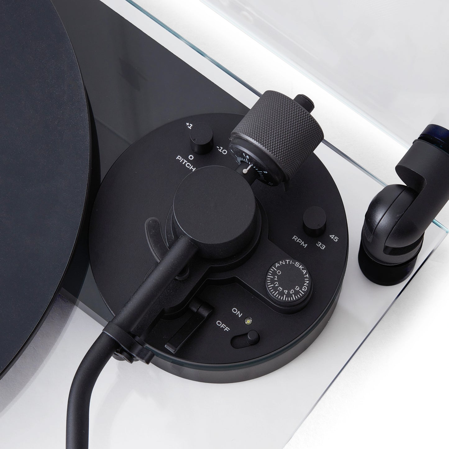 TRANSPARENT | TURNTABLE