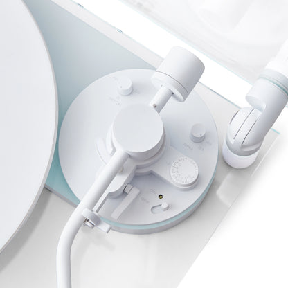 TRANSPARENT | TURNTABLE